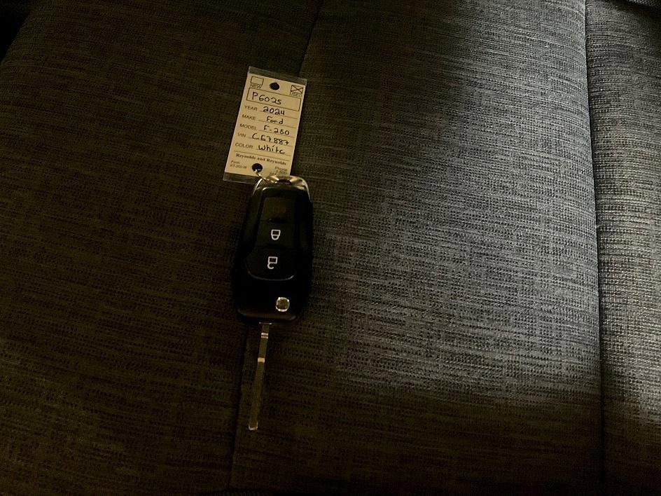 Used 2024 Ford F250 XL w/ STX Appearance Package image 30