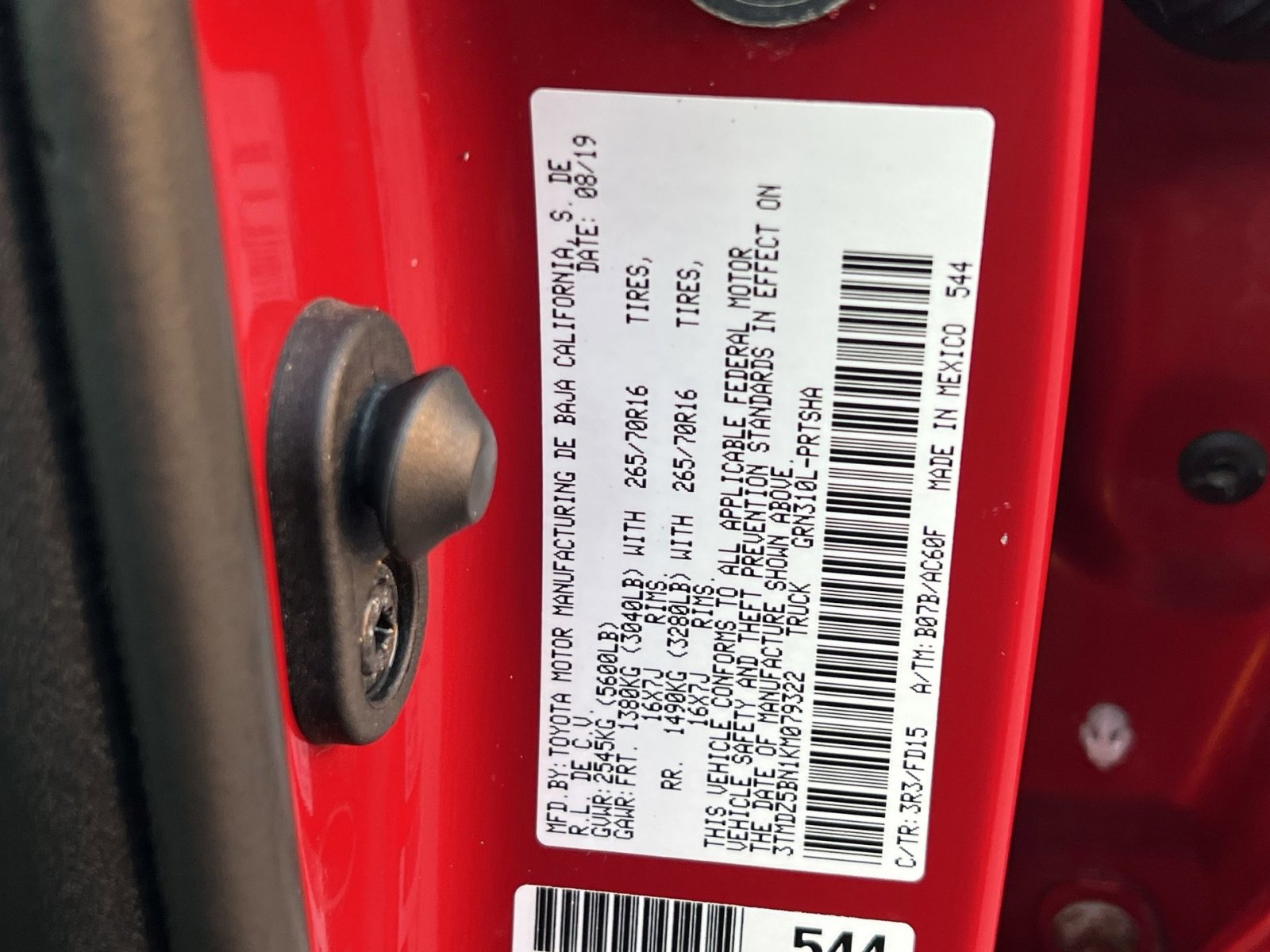 Used 2019 Toyota Tacoma TRD Off-Road image 32