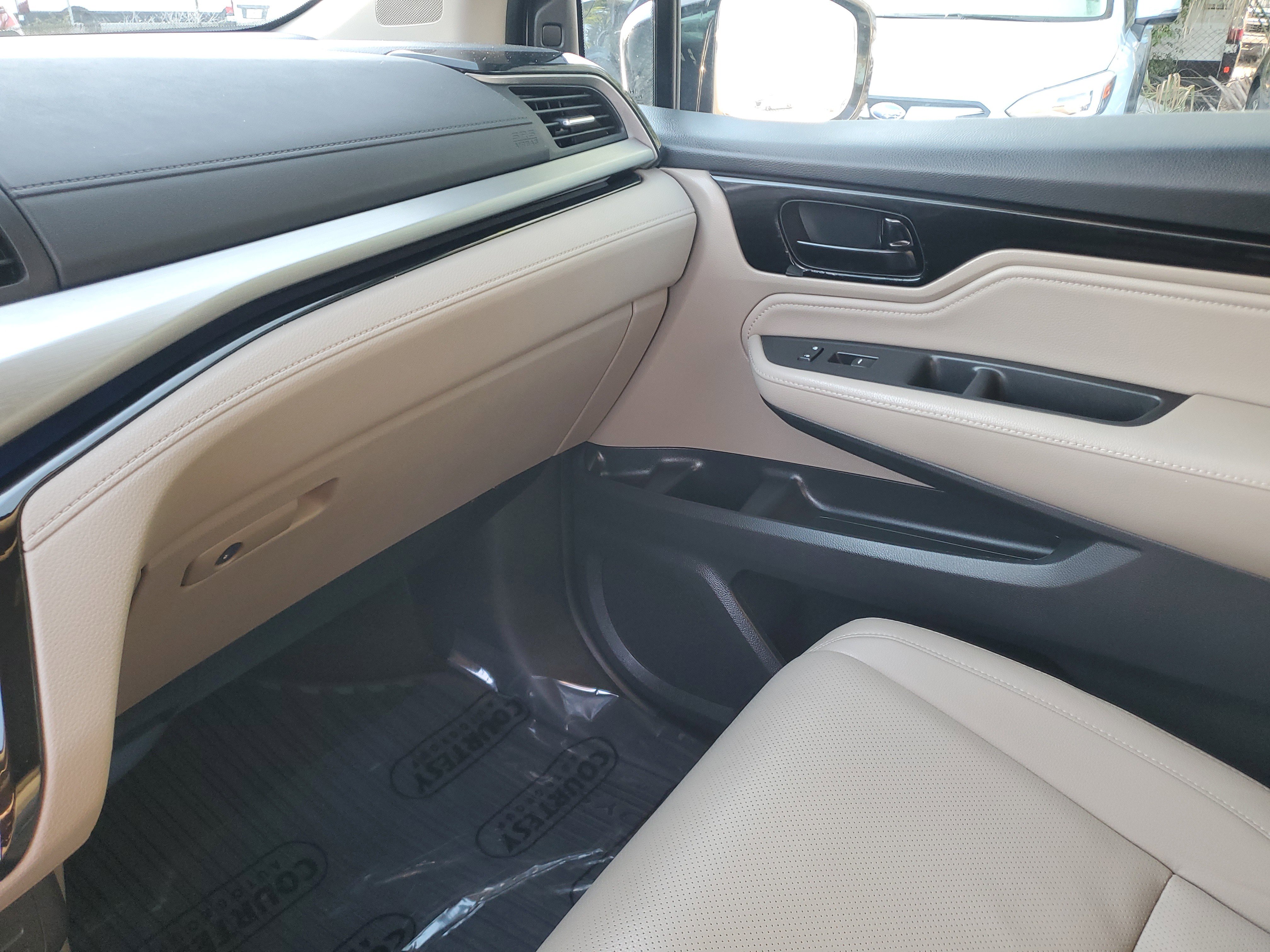 Used 2018 Honda Odyssey Elite image 26