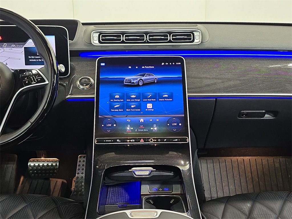 Used 2025 Mercedes-Benz S 580 4MATIC Sedan image 16