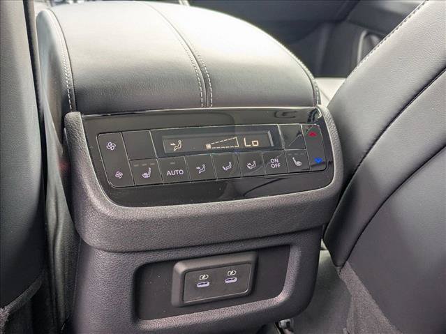 Used 2026 INFINITI QX60 Luxe w/ Cargo Package FWD image 18
