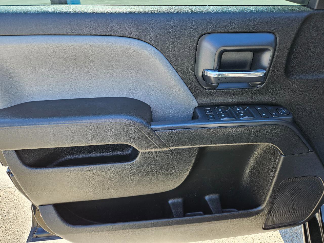 Used 2017 GMC Sierra 1500 2WD Double Cab w/ Sierra Convenience Package image 12