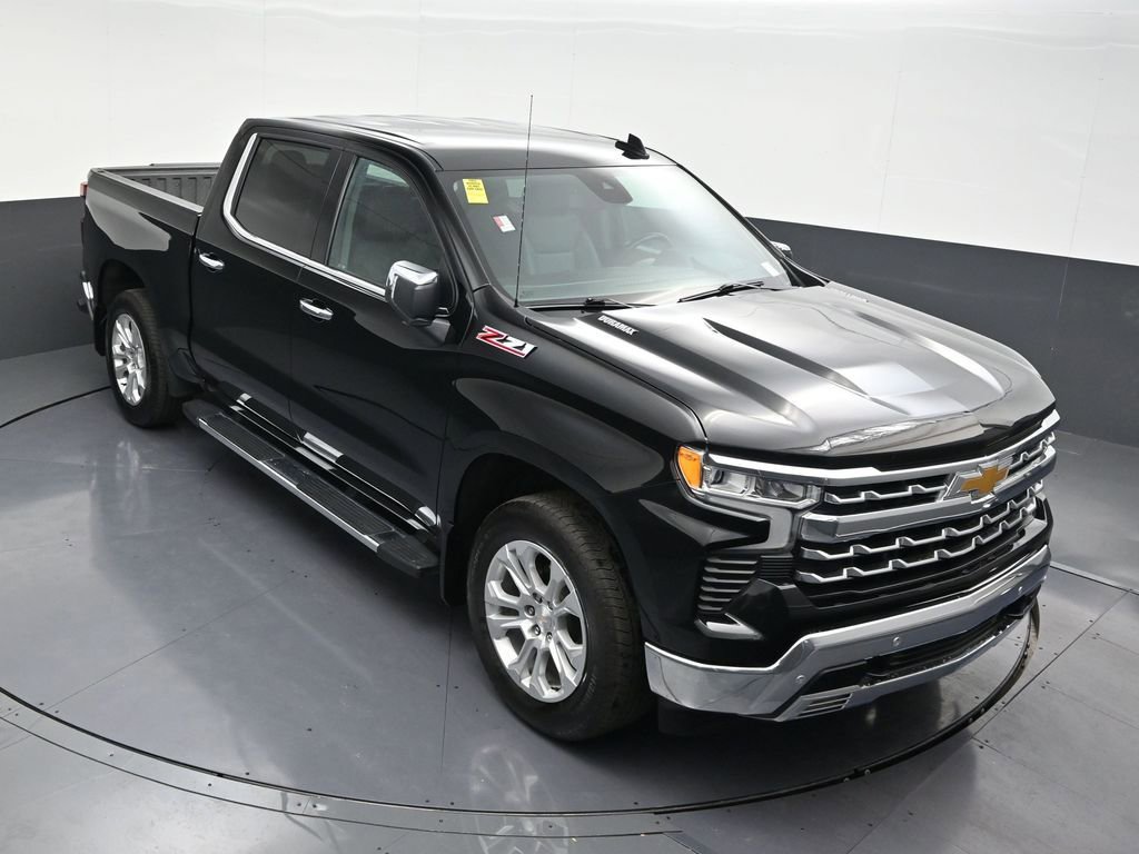 Used 2023 Chevrolet Silverado 1500 LTZ w/ Z71 Off-Road Package image 21