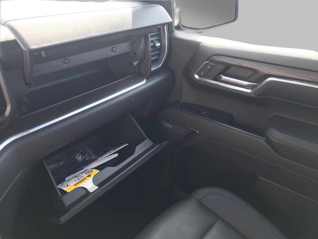 Certified 2023 GMC Sierra 1500 SLT w/ SLT Premium Package image 30