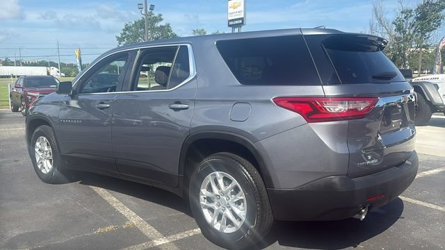 Used 2021 Chevrolet Traverse LS FWD image 5