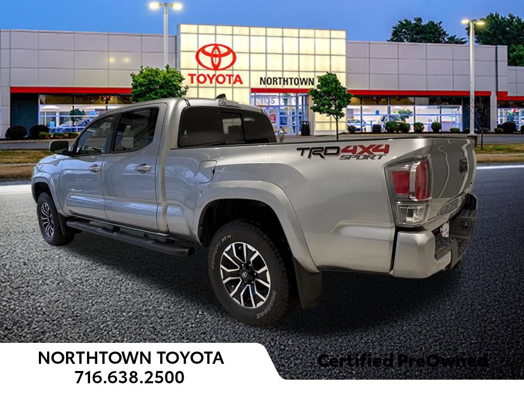 Used 2023 Toyota Tacoma TRD Sport image 3