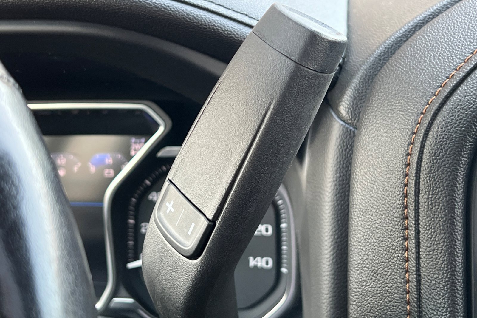 Used 2021 GMC Sierra 2500 AT4 w/ AT4 Preferred Package image 18