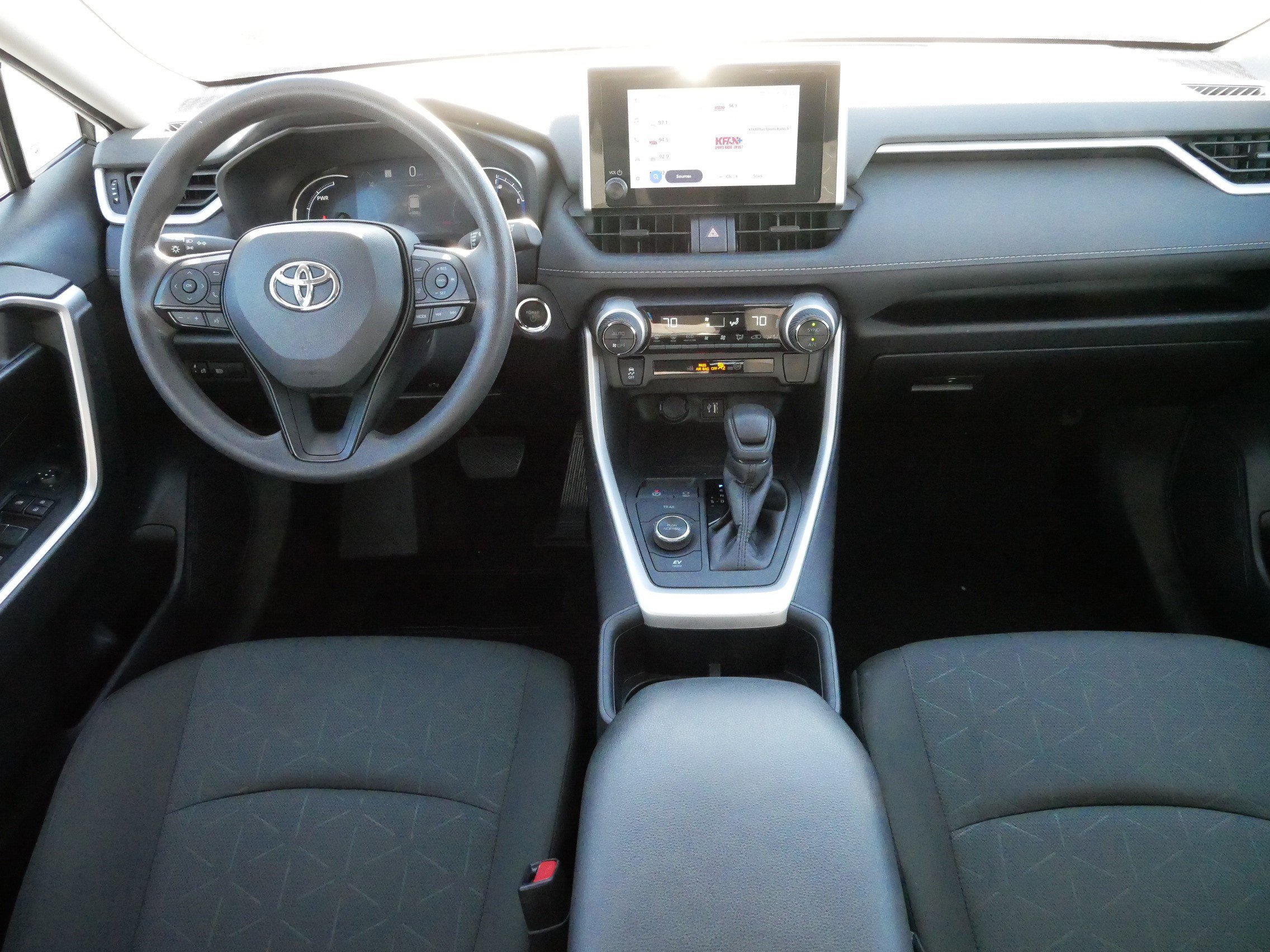 Certified 2024 Toyota RAV4 XLE image 10