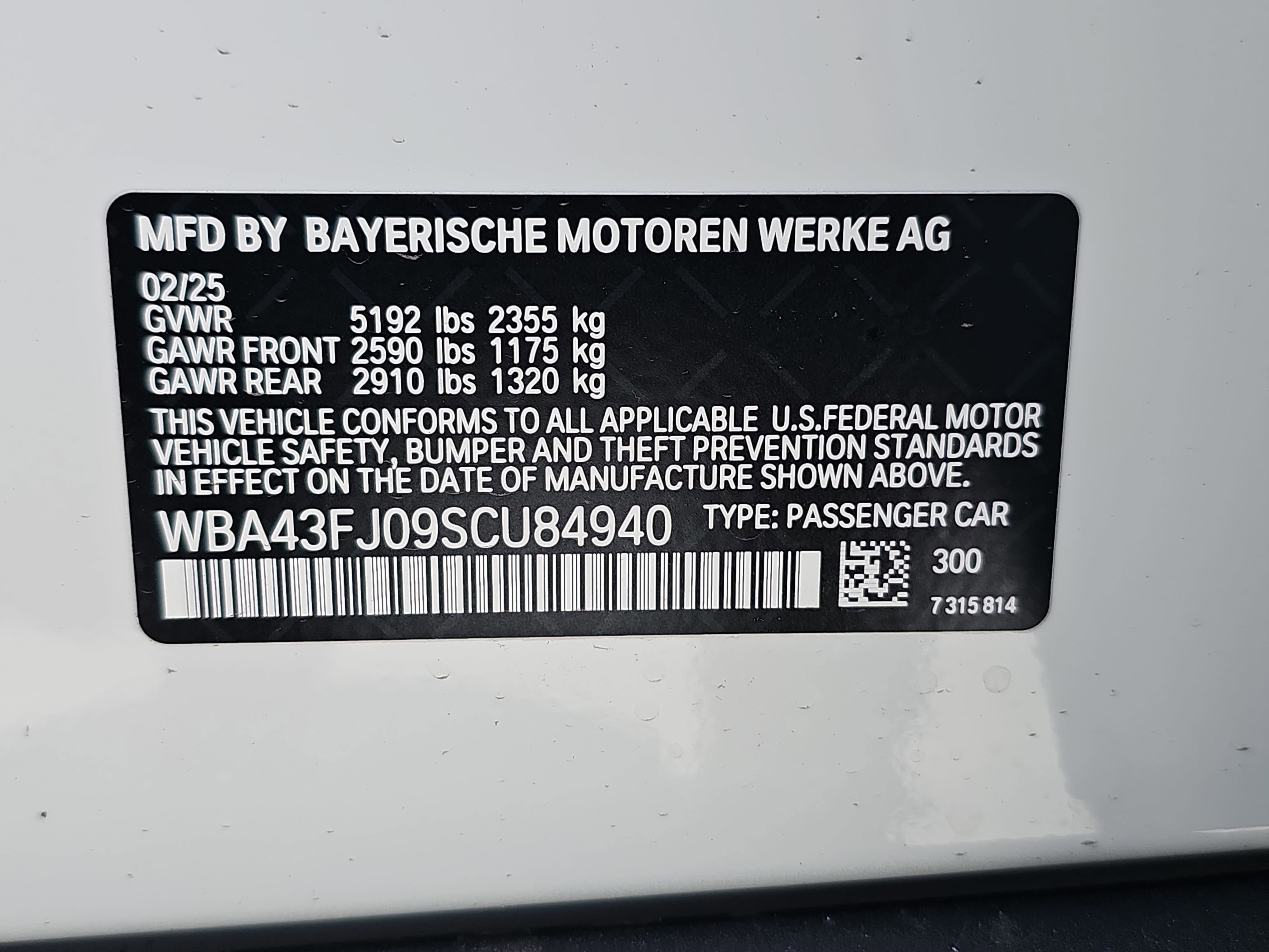 Used 2025 BMW 530i w/ Premium Package RWD image 39