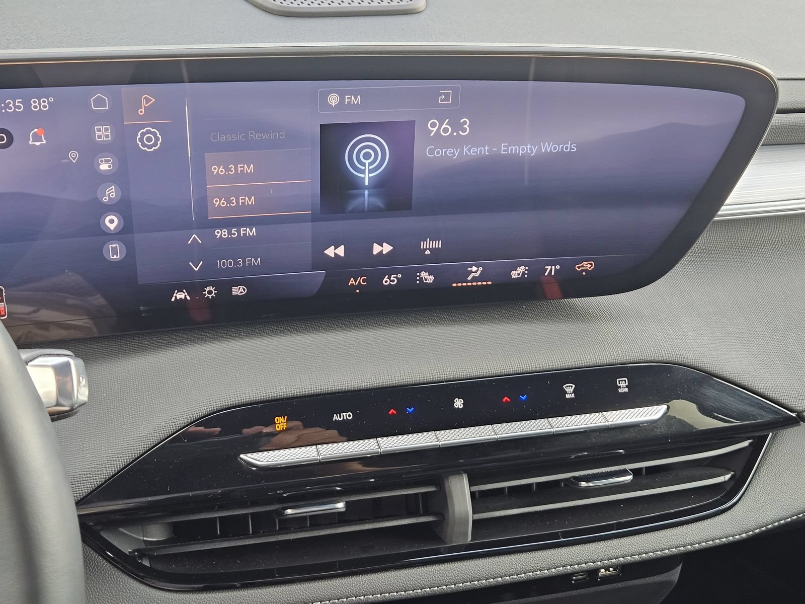 Certified 2026 Buick Enclave Preferred FWD image 22