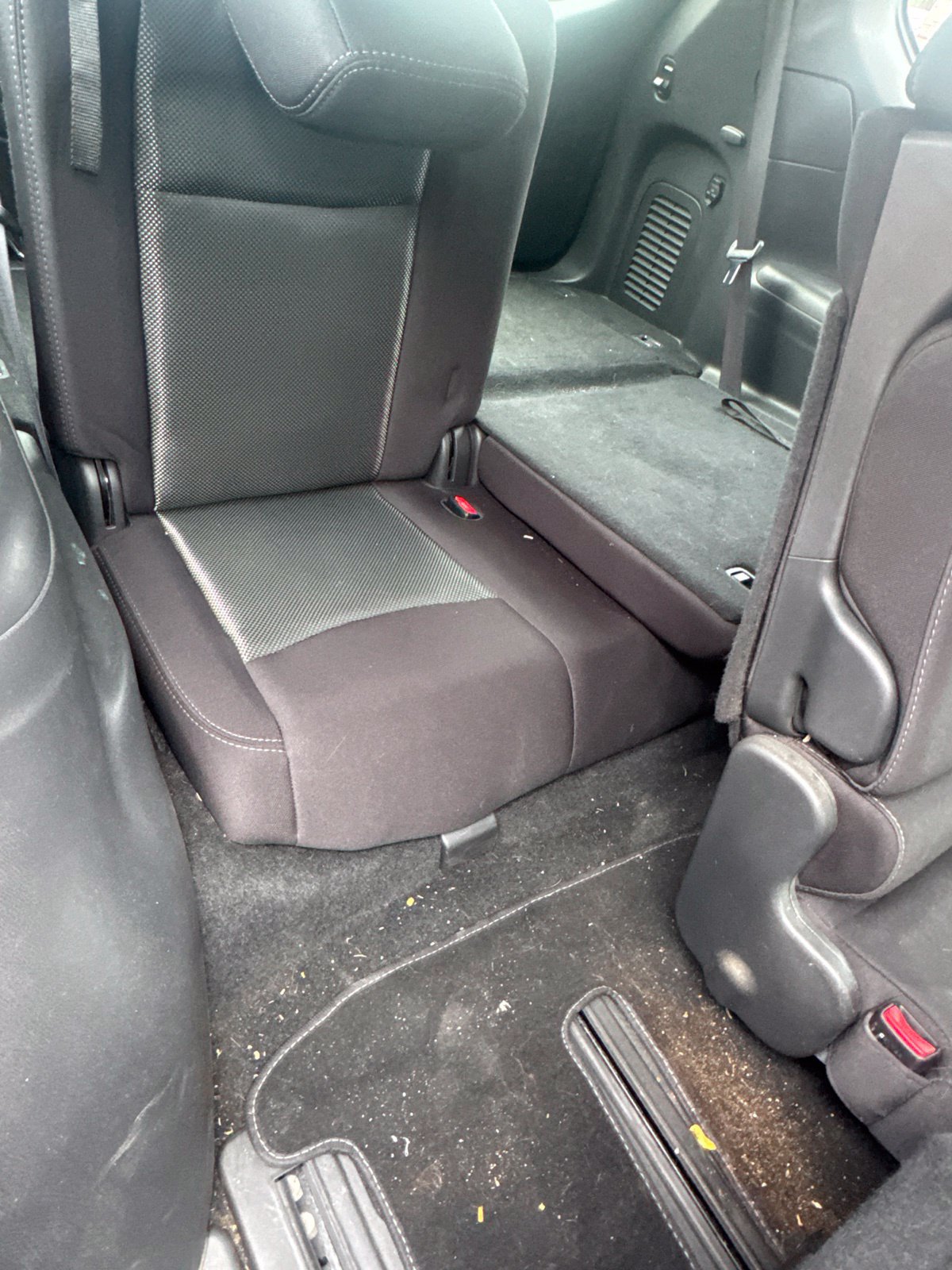 Used 2017 Nissan Pathfinder SV FWD image 6