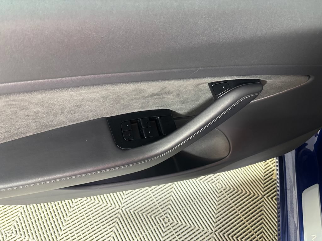 Used 2019 Tesla Model 3 Long Range AWD/4WD image 13