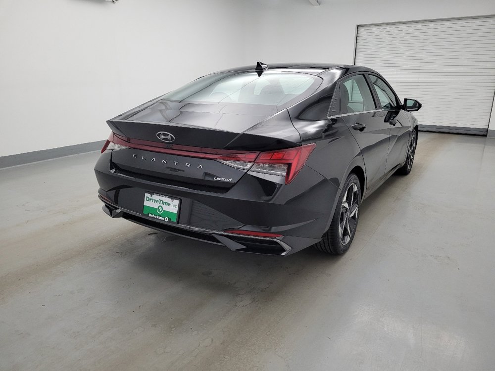 Used 2021 Hyundai Elantra Limited FWD image 9