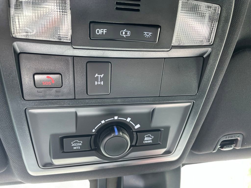 Used 2023 Toyota Tacoma TRD Off-Road AWD/4WD image 15