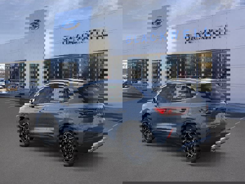 New 2026 Ford Escape Platinum w/ Premium Technology Package image 4