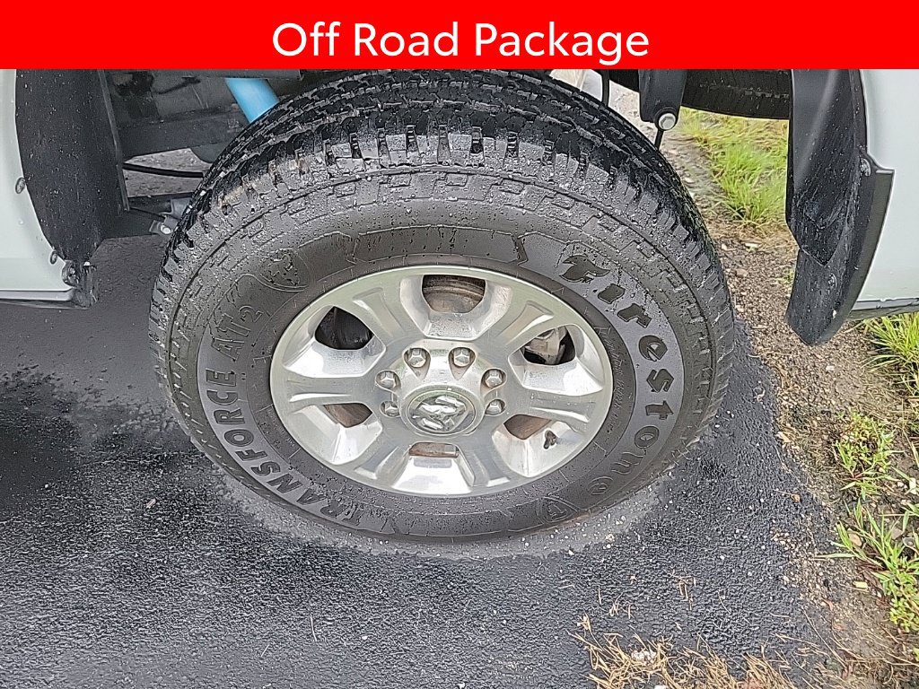 Used 2024 RAM 2500 Big Horn w/ Off Road Package AWD/4WD image 6