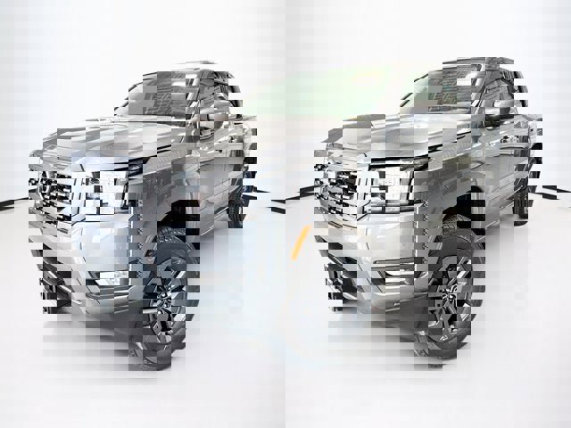 New 2025 Nissan Frontier SV w/ SV Convenience Package