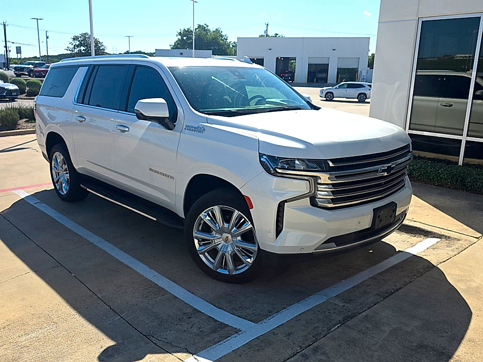 Used 2021 Chevrolet Suburban High Country RWD image 6