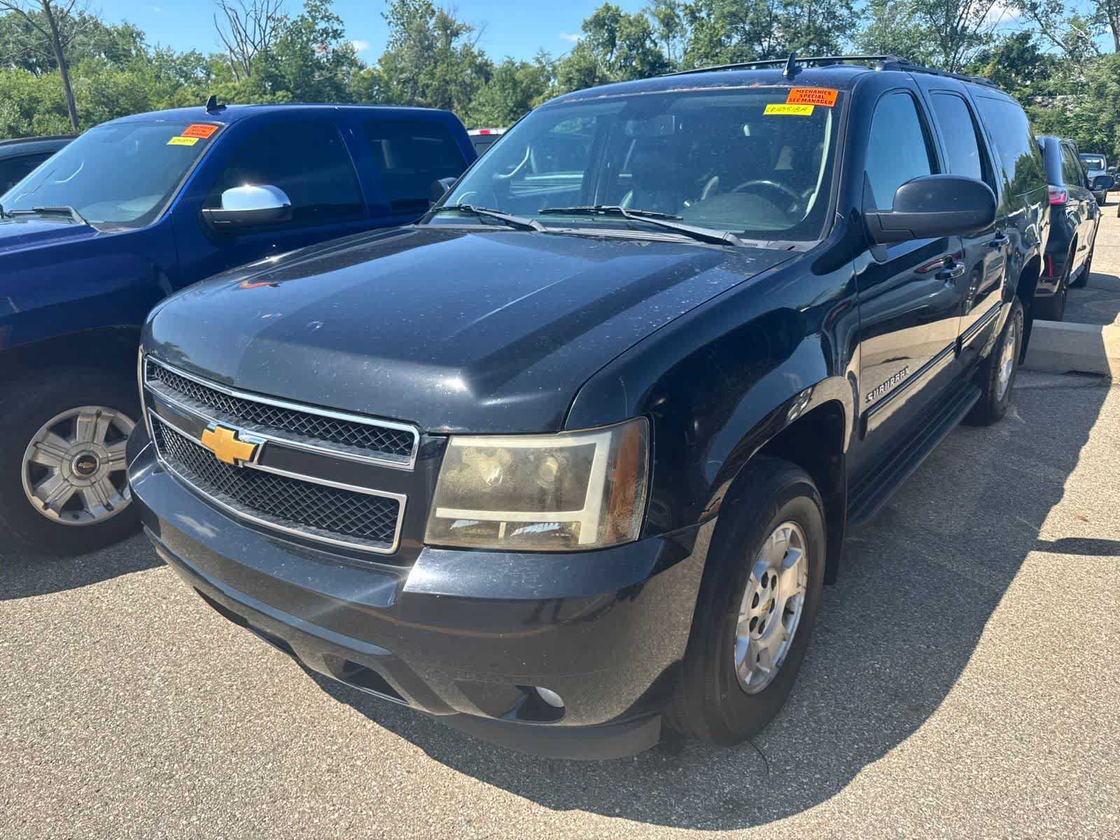 Used 2012 Chevrolet Suburban LT AWD/4WD image 2