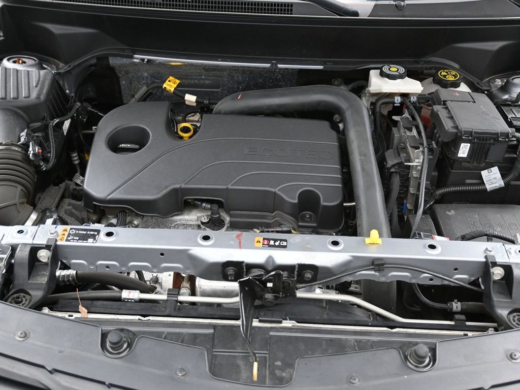 Used 2024 Chevrolet Equinox LS FWD image 36