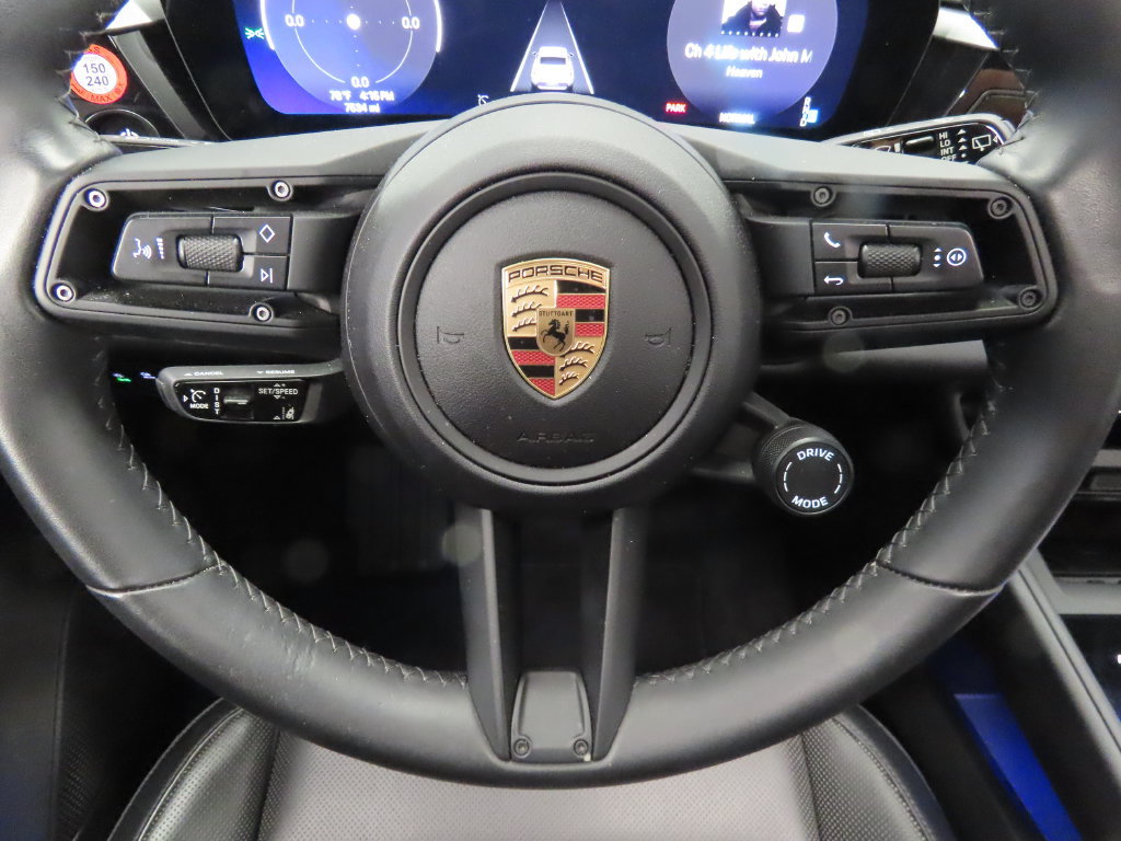 Certified 2024 Porsche Macan 4 Electric AWD/4WD image 20