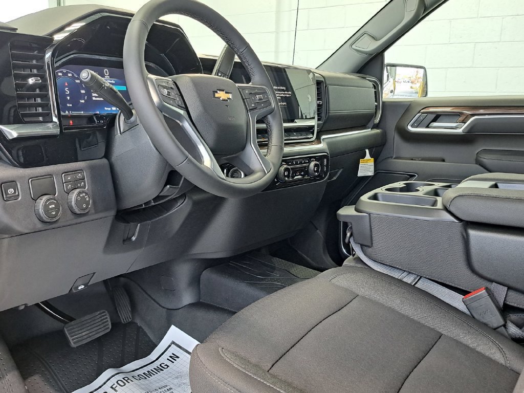 New 2026 Chevrolet Silverado 1500 LT w/ All Star Edition Plus RWD image 7