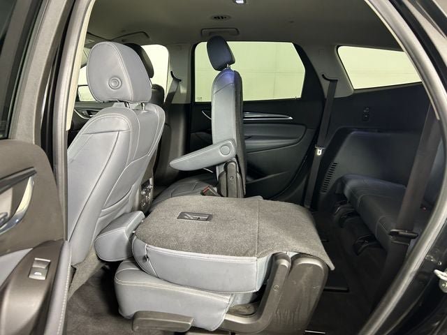 Used 2019 Buick Enclave Premium w/ LPO, Luxury Package AWD/4WD image 24