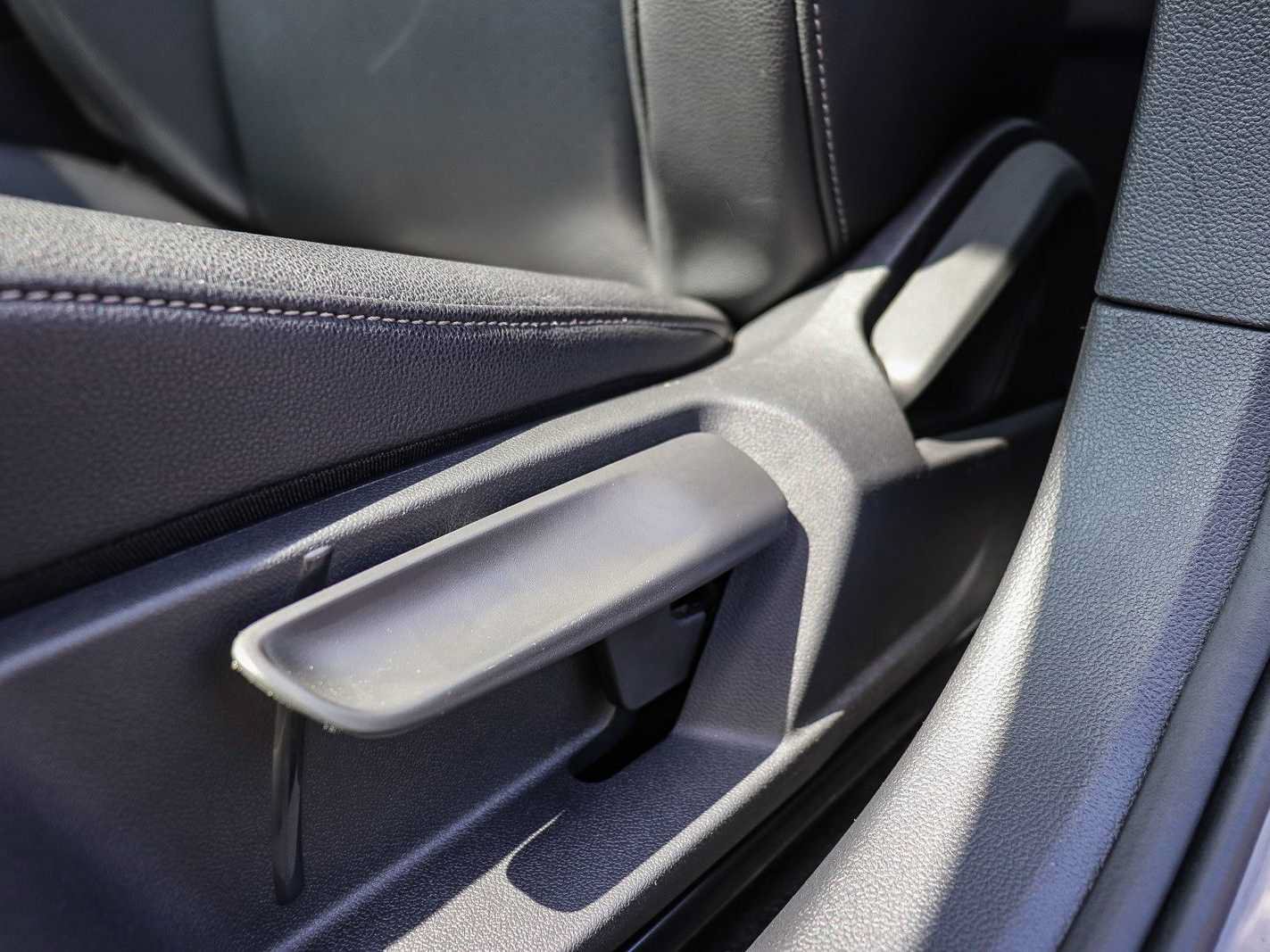Used 2019 Volkswagen Jetta SE FWD image 21