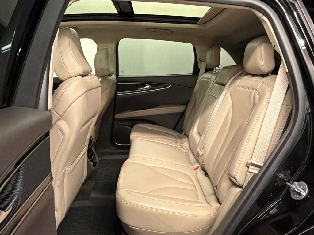 Certified 2023 Lincoln Nautilus Reserve w/ Monochromatic Package AWD/4WD image 29
