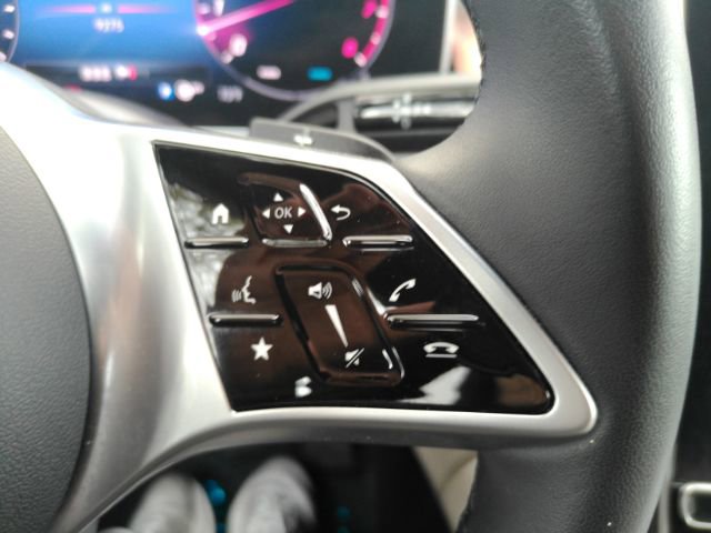 Used 2024 Mercedes-Benz GLC 300 image 37