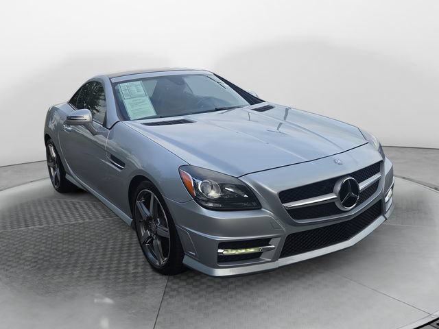 Used 2015 Mercedes-Benz SLK 250 w/ Premium Package image 7