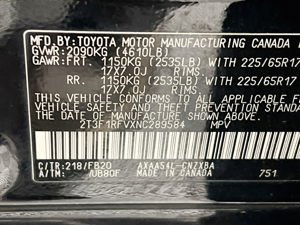 Certified 2022 Toyota RAV4 LE AWD/4WD image 28