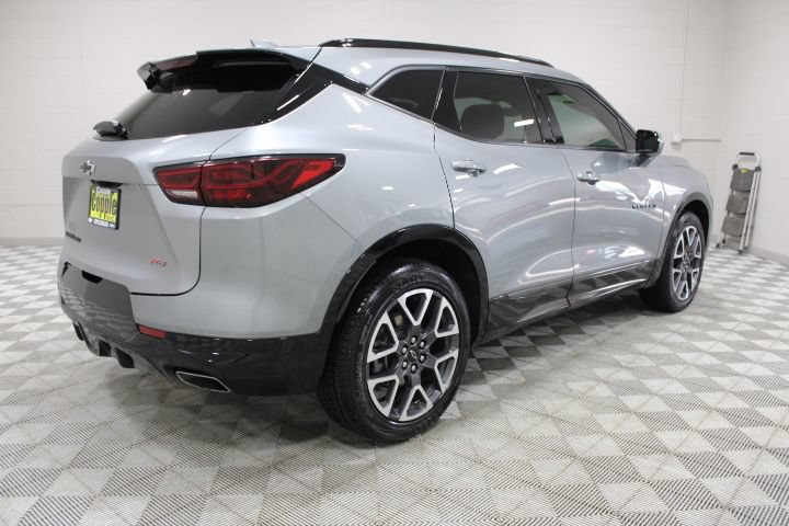 Used 2023 Chevrolet Blazer RS w/ Driver Confidence II Package AWD/4WD image 12
