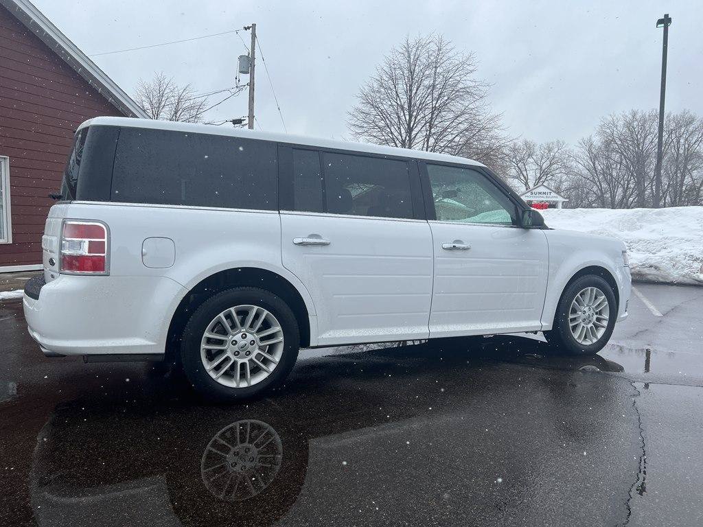 Used 2019 Ford Flex SEL AWD/4WD image 6