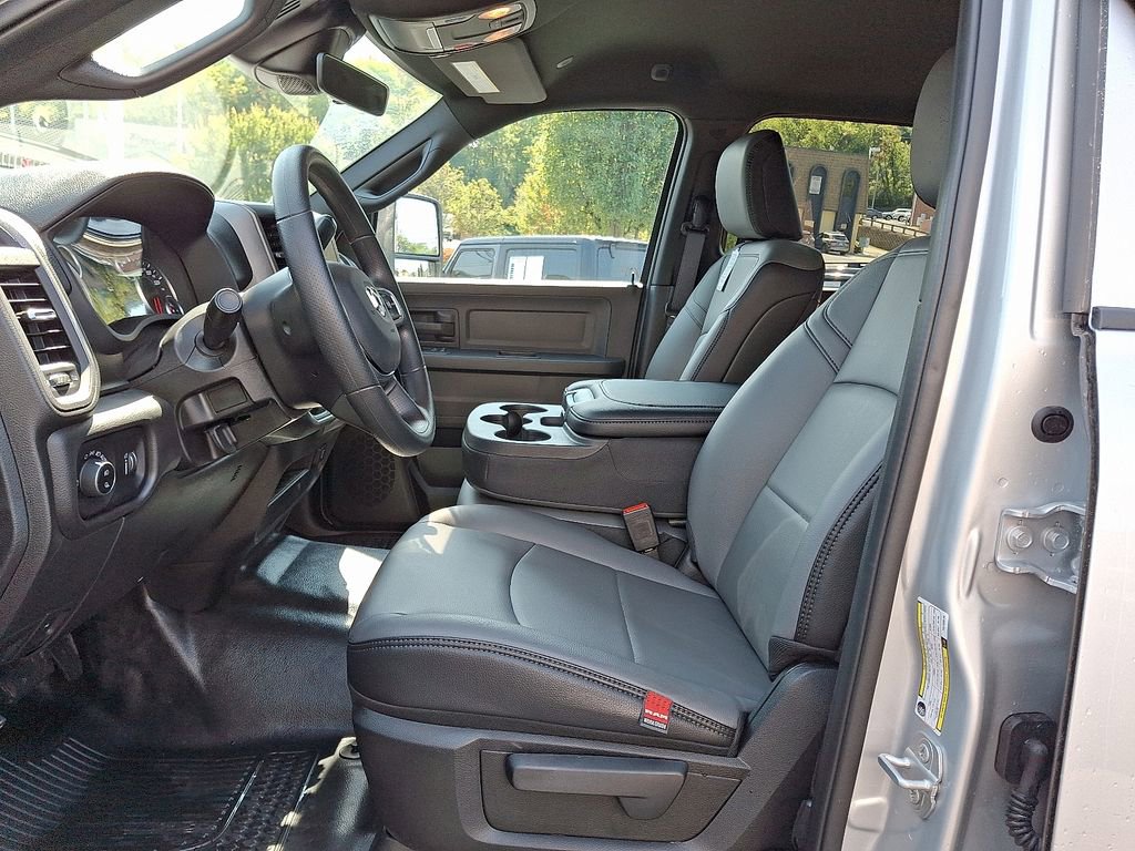 New 2026 RAM 2500 Tradesman w/ Chrome Appearance Group image 13