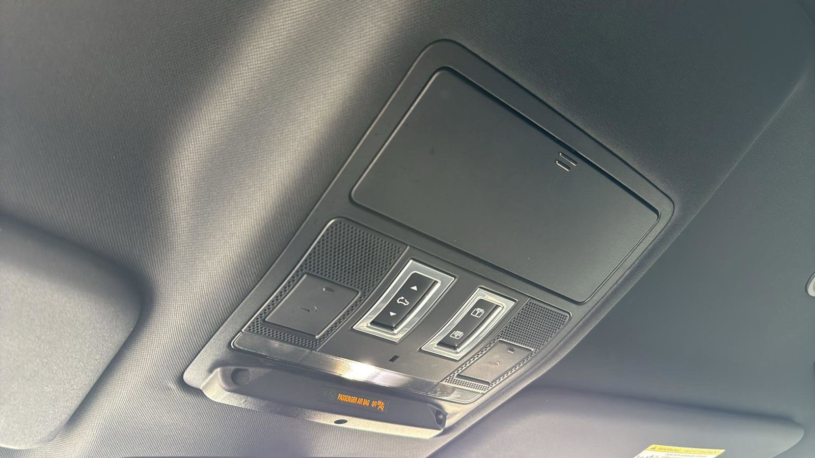 Used 2022 Land Rover Defender 110 XS Edition image 23