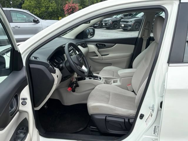 Used 2017 Nissan Rogue Sport S FWD image 15
