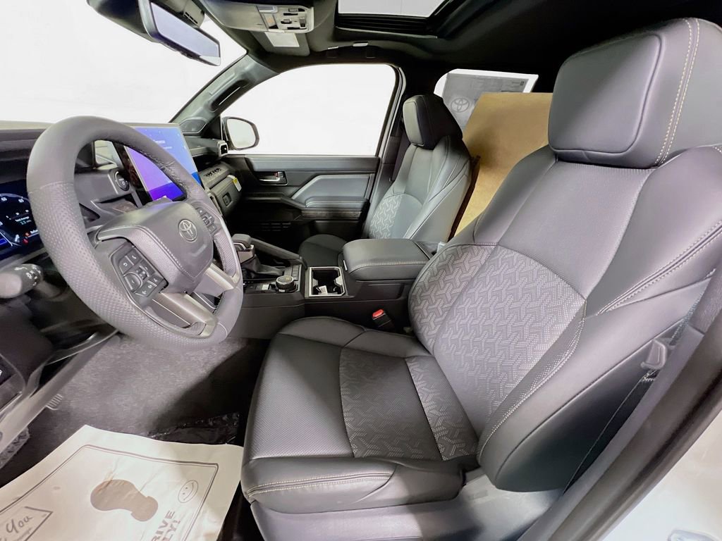 Certified 2025 Toyota Tacoma Limited w/ Tow Tech Package image 19