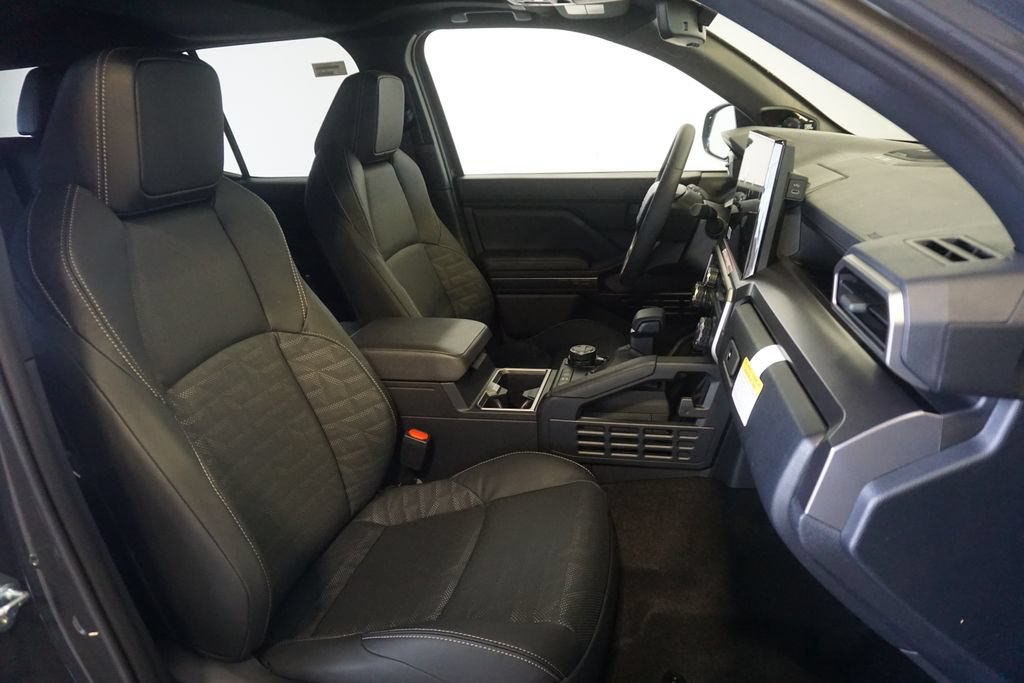 New 2026 Toyota 4Runner TRD Off-Road Premium AWD/4WD image 27