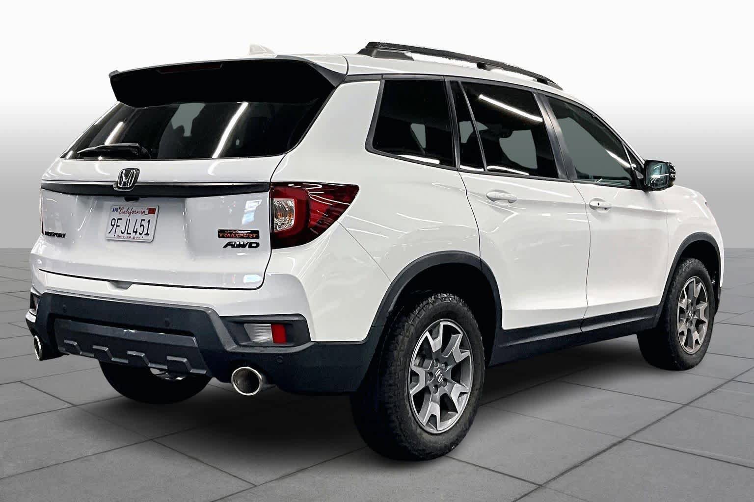 Used 2023 Honda Passport TrailSport image 12