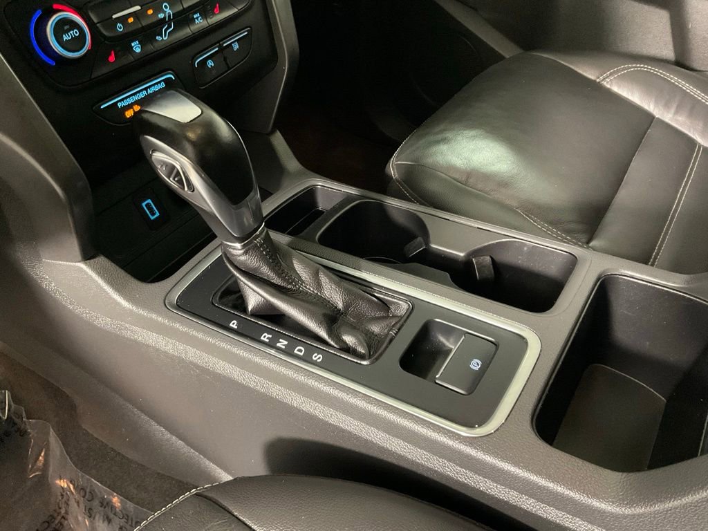 Used 2018 Ford Escape SEL FWD image 17