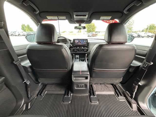 Certified 2026 Nissan Pathfinder Rock Creek AWD/4WD image 37