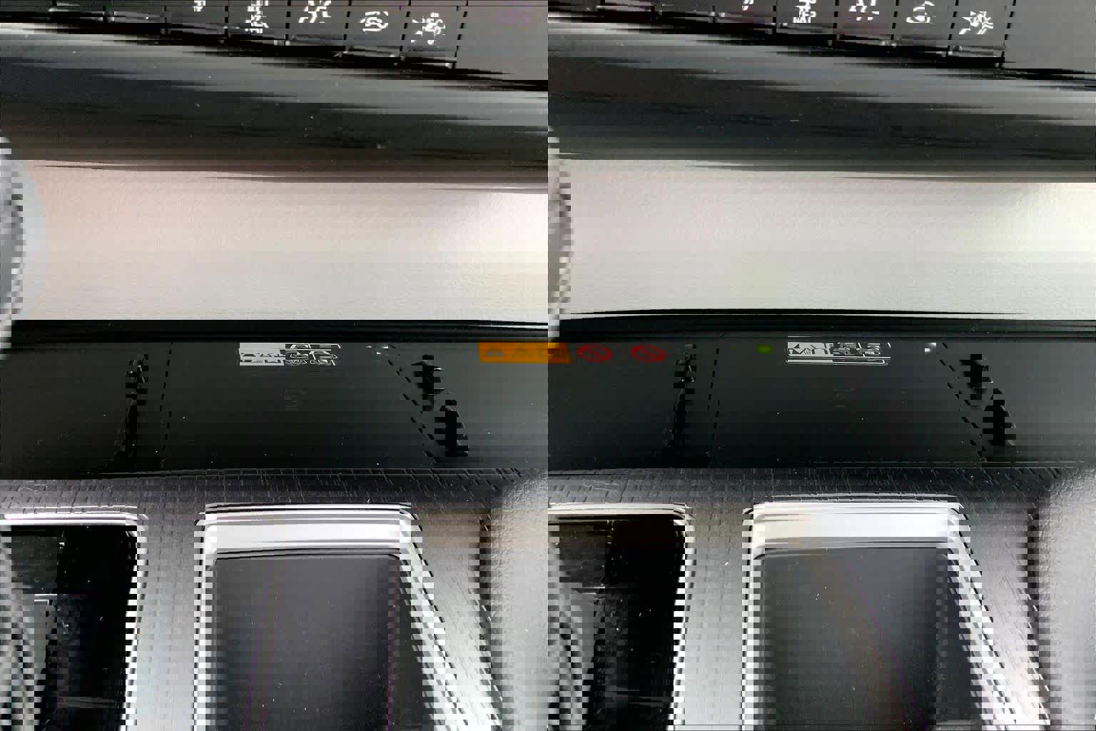 Used 2025 Toyota Sienna LE image 35