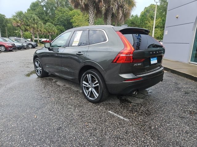 Used 2020 Volvo XC60 T5 Momentum FWD image 3
