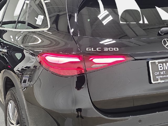 Used 2024 Mercedes-Benz GLC 300 4MATIC image 34