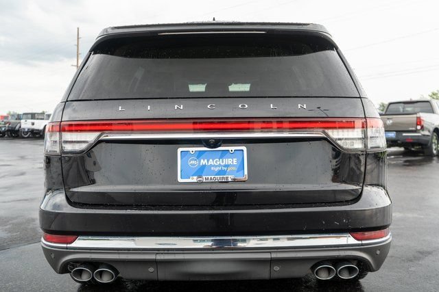 Used 2020 Lincoln Aviator Reserve w/ Elements Package Plus AWD/4WD image 7