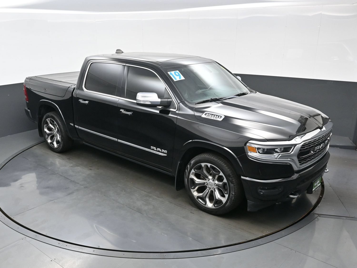 Used 2019 RAM 1500 Limited AWD/4WD image 44