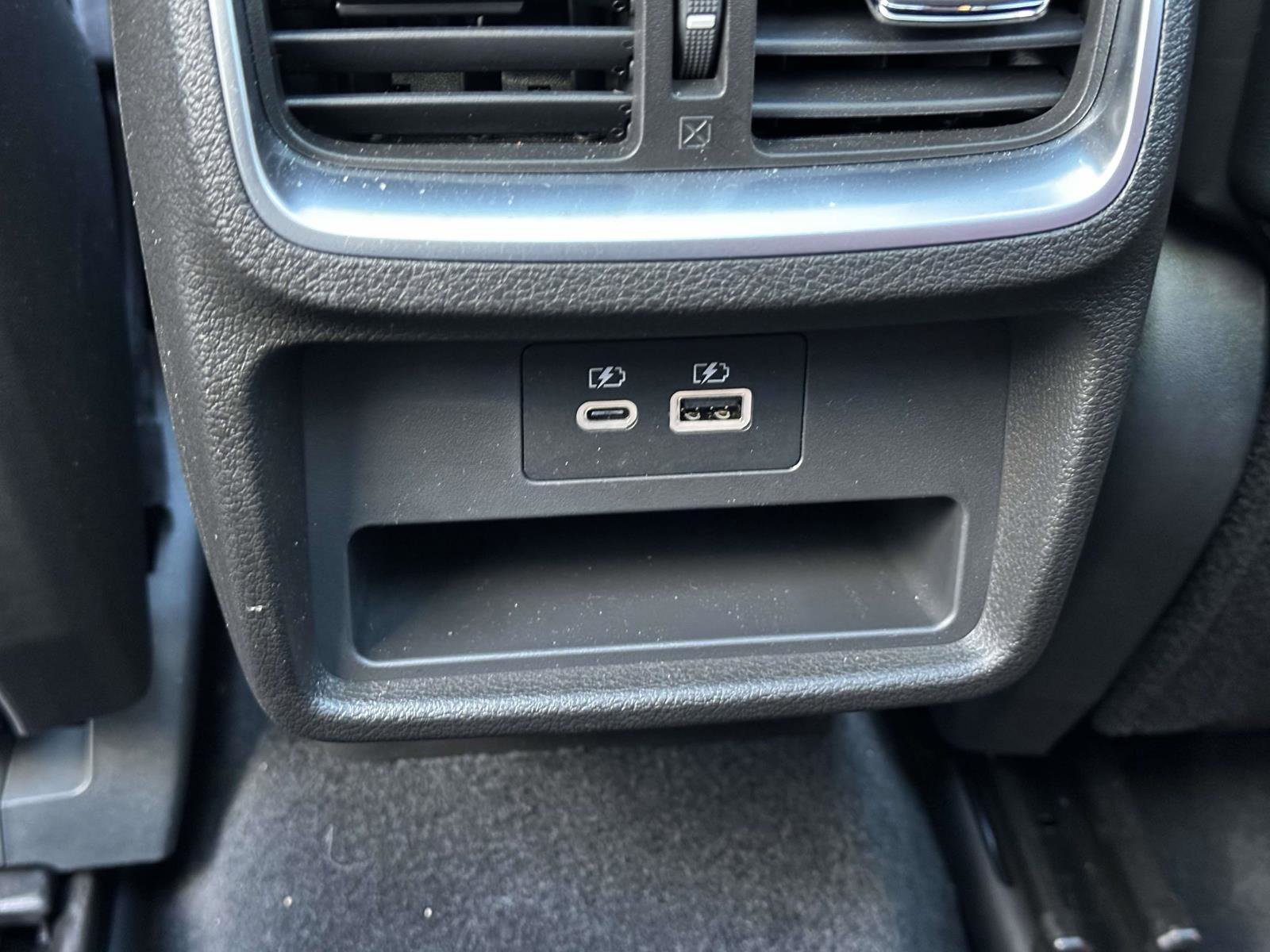 Used 2025 INFINITI QX50 Sport image 11