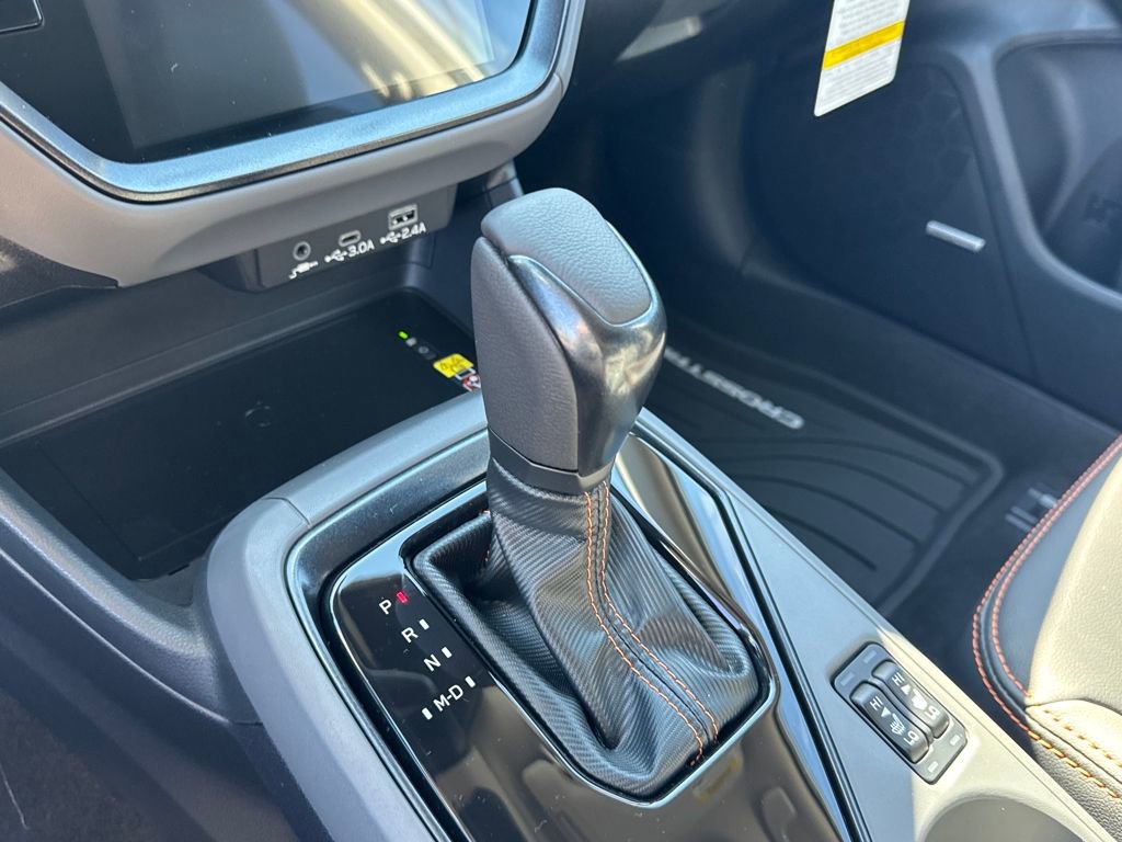 New 2025 Subaru Crosstrek 2.5i Limited w/ Crosstrek Mirror Package image 17