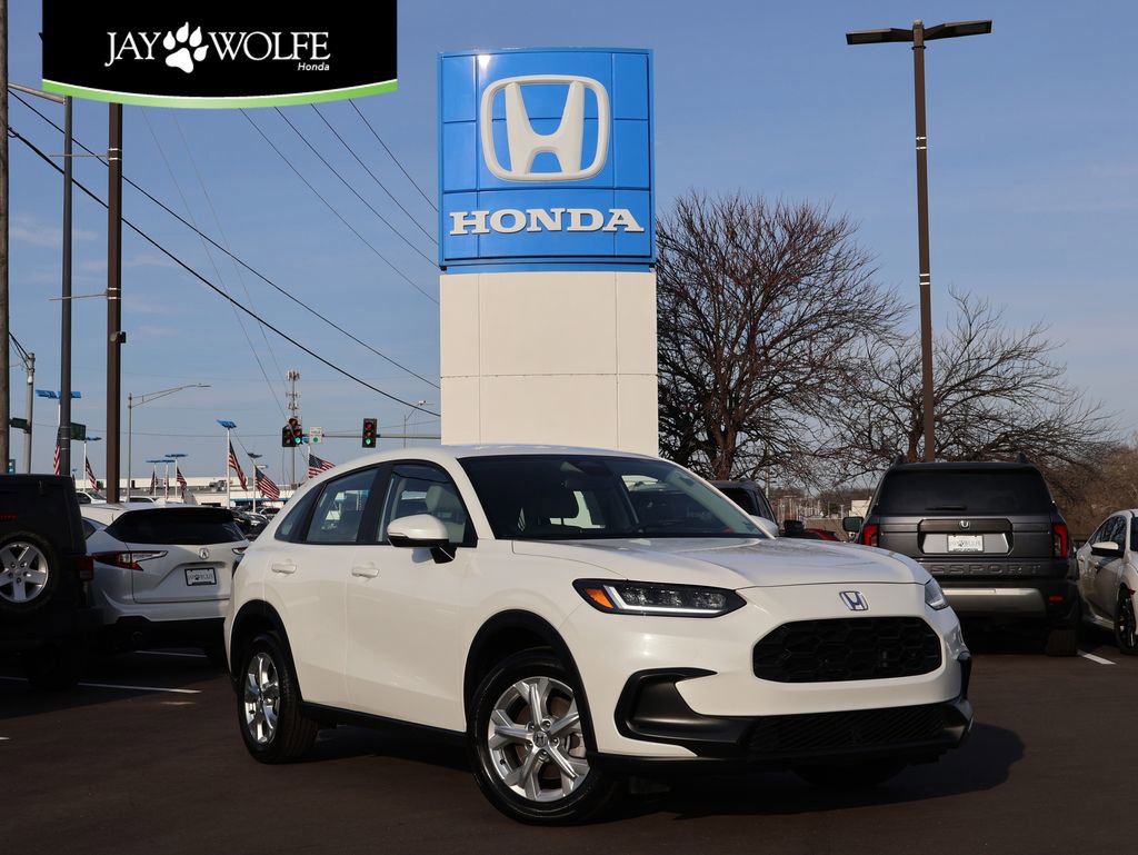 Certified 2024 Honda HR-V LX image 1